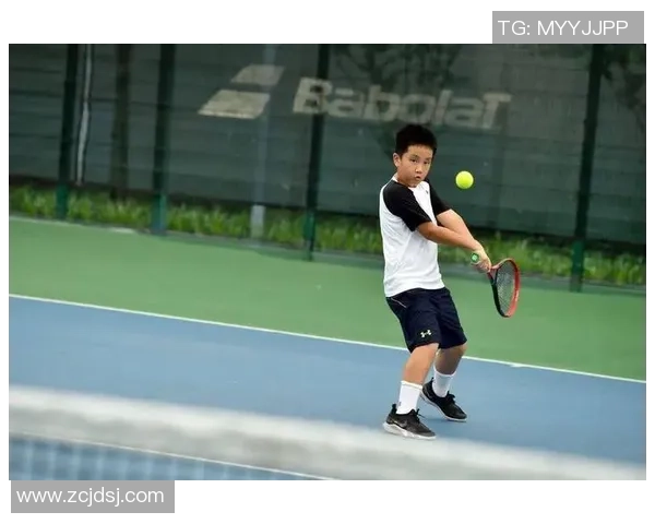 武汉网球队耐力对比深度解析与训练方法探讨